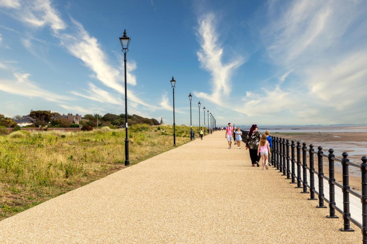 Lytham St Annes, A Spacious, High End, One Bedroomed Apartment 5 Exterior foto